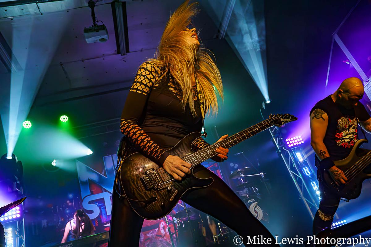 Nita Strauss