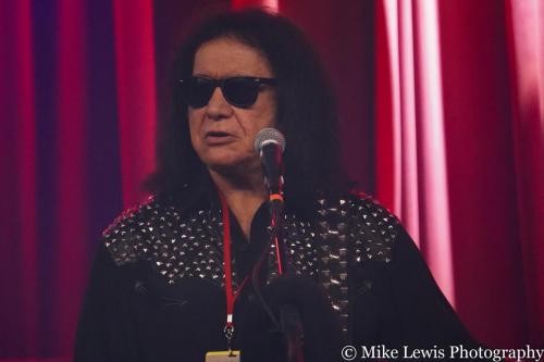 Gene-Simmons-Band-14